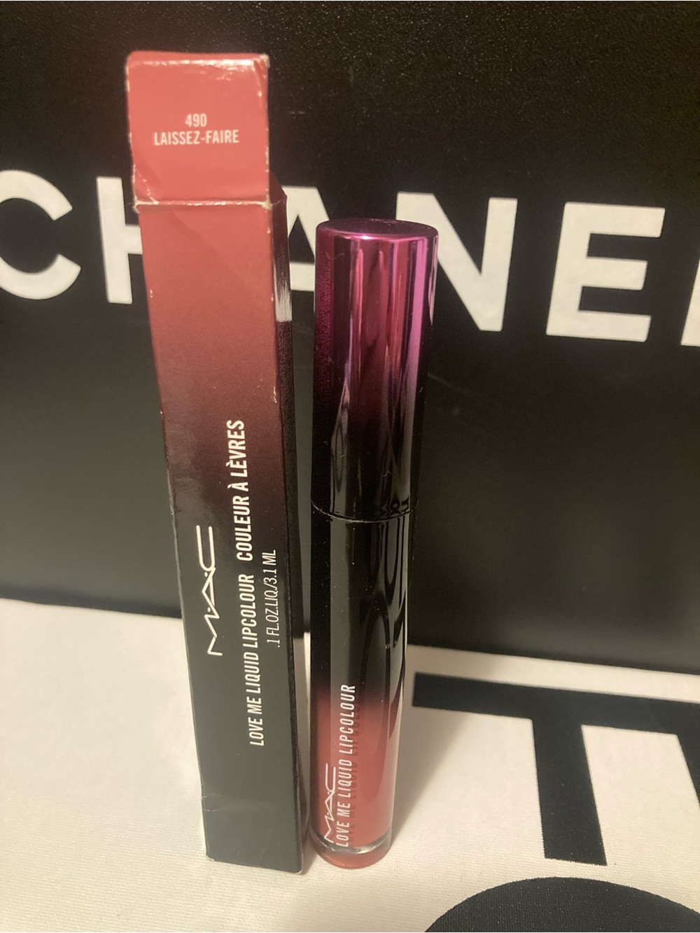 MAC Laissez Faire Lipstick NIB New